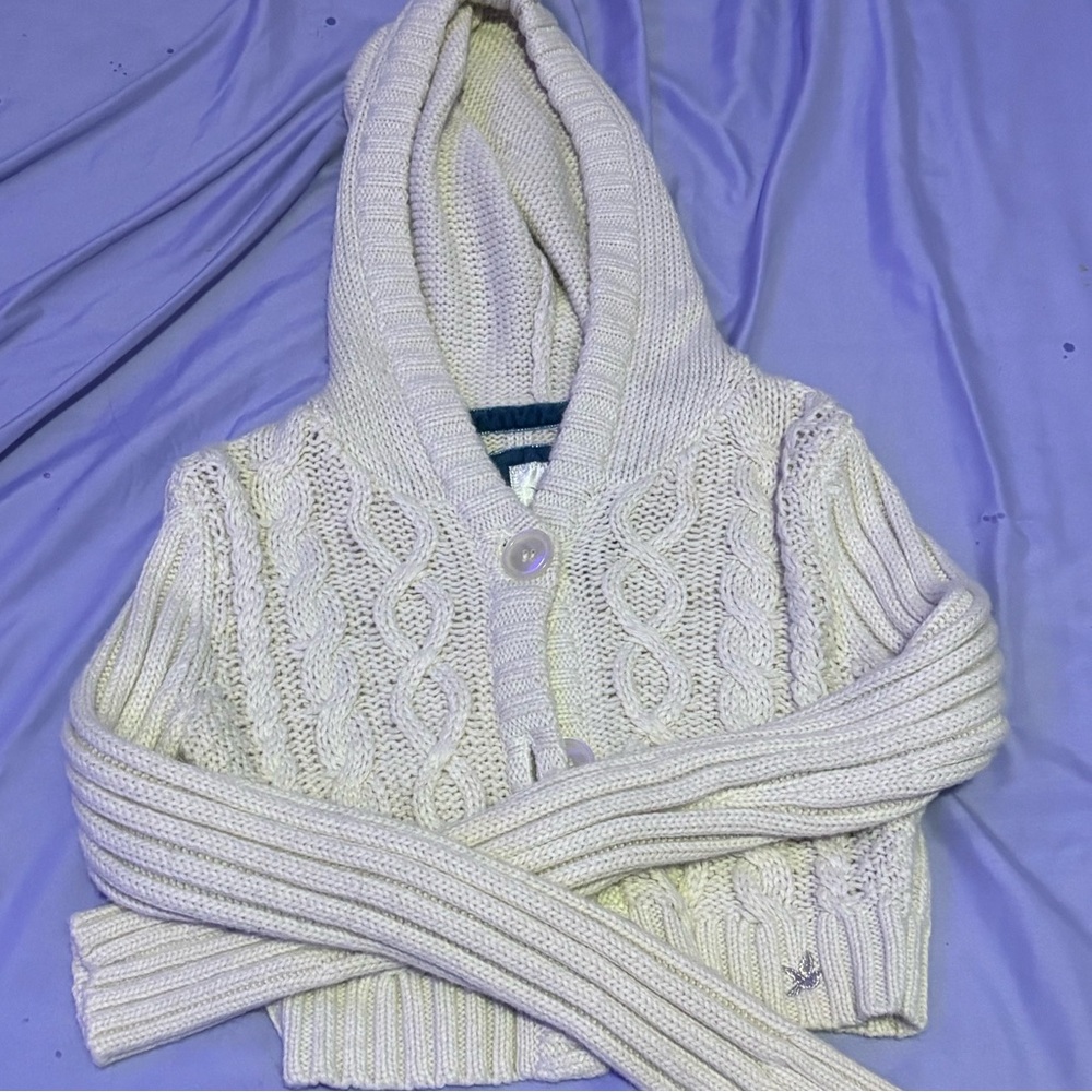 Cozy White Hooded Women's Sweater